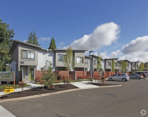465 NE Davis St, 422, Portland, OR 97232. . Eugene housing